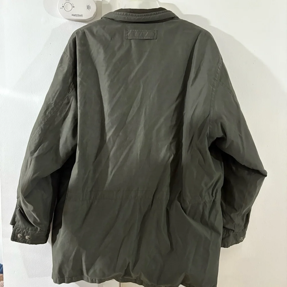 Weatherproof Men’s Multi-pocket Jacket with Detachable Lining Size XL w/ Leather